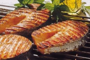 Рыба на гриле: готовим вкусно